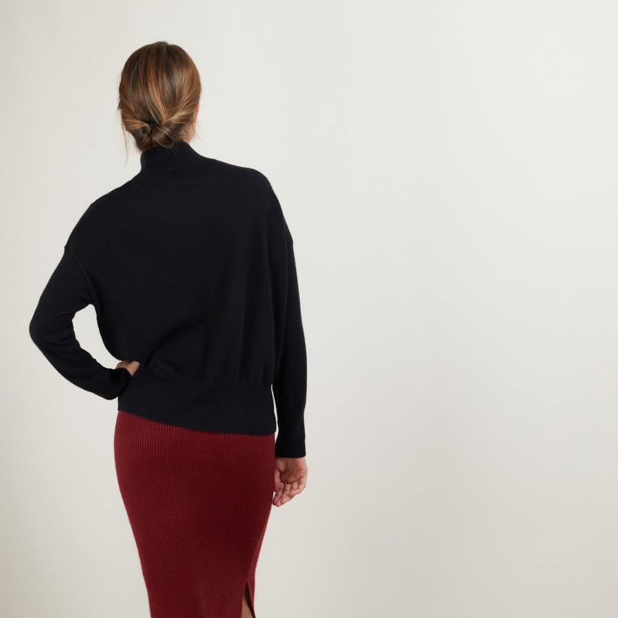 Cashmere sweater with high neck - Bassa