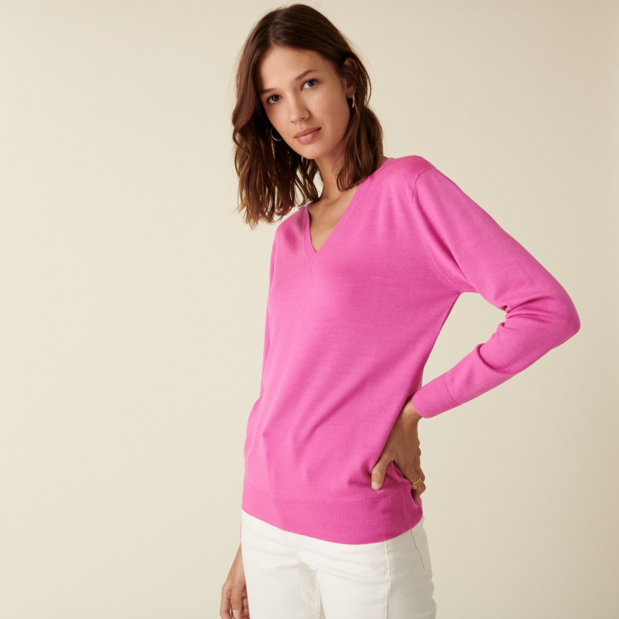 V-neck sweater in merino wool with ribbed edges - Arya