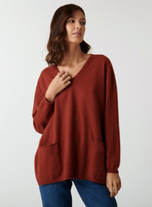 V-neck cashmere sweater with side slits - Accacia