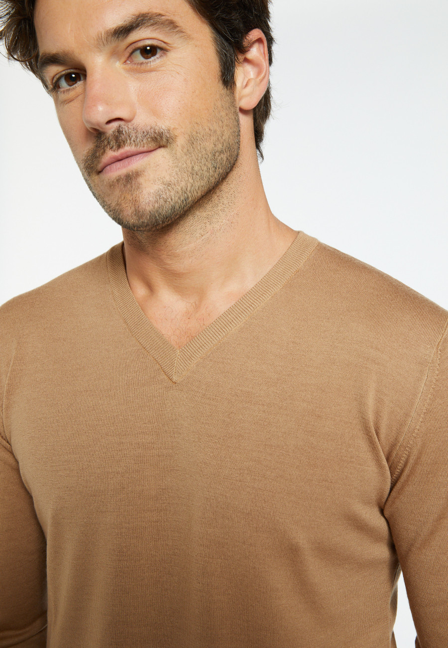 V-neck sweater with logo in merino wool - Elmo
