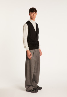 Sleeveless cardigan with logo in merino wool - Ernardo