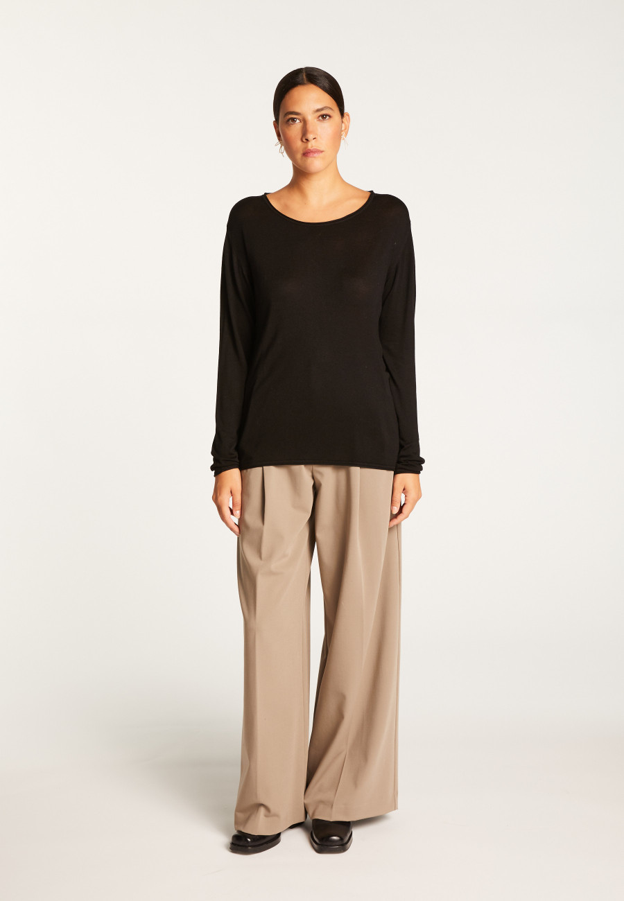 Round neck T-shirt in bamboo cashmere fiber - Aemilia Round neck T-shirt in bamboo cashmere fiber - Aemilia
