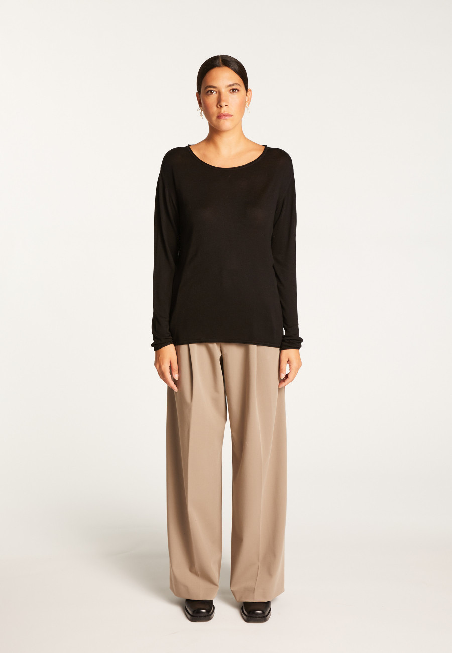 Round neck T-shirt in bamboo cashmere fiber - Aemilia Round neck T-shirt in bamboo cashmere fiber - Aemilia