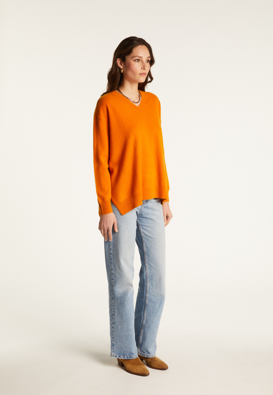 V-neck cashmere sweater with slits and ribbing - Alienor