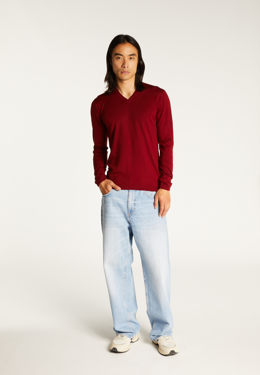 V-neck sweater with logo in merino wool - Elmo