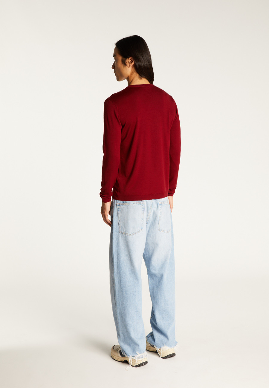 V-neck sweater with logo in merino wool - Elmo V-neck sweater with logo in merino wool - Elmo
