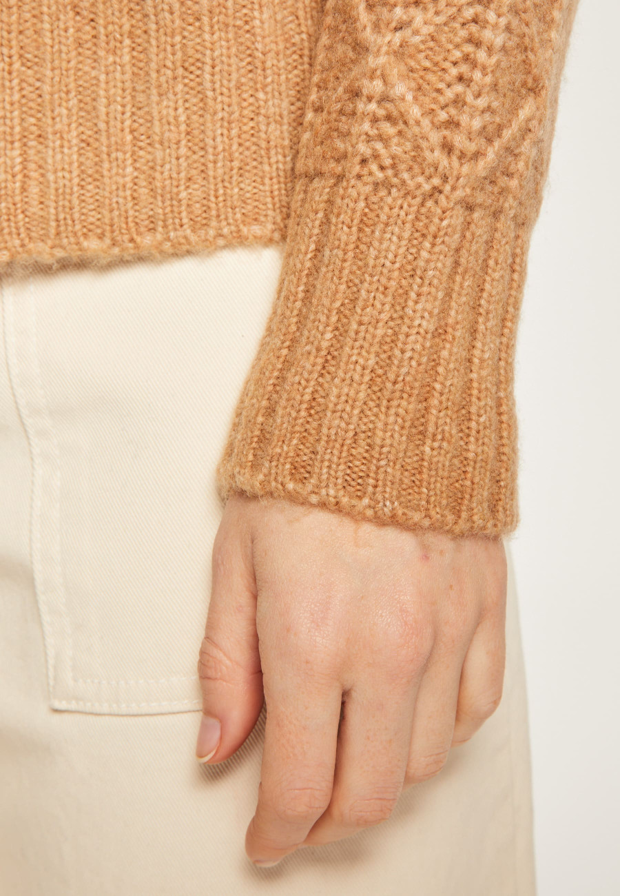 Loose-fit sweater with dots in cocoon wool - Gassia