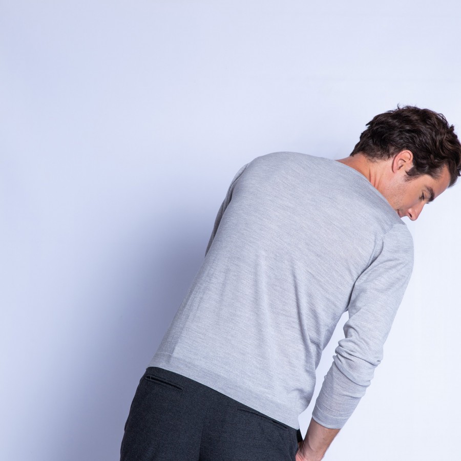 V-neck sweater with logo in merino wool - Elmo